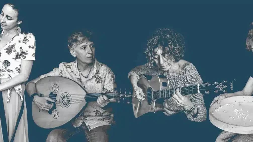 The devotion in music of Klostes